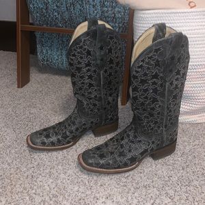 7.5 Star Cutout Corral Boots